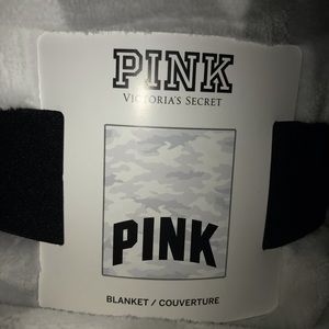 PINK Fuzzy Blanket